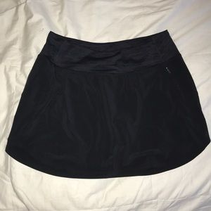 Black Hudson skort